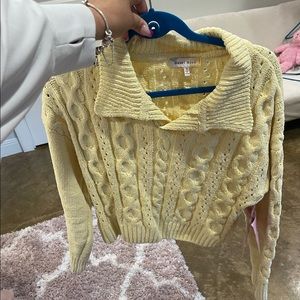 Yellow knit top